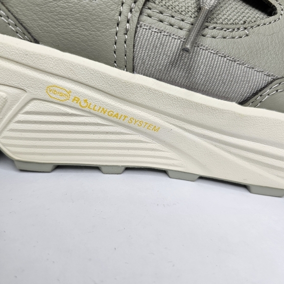 BrandBlack Aura 130 Leather & Mesh Sneaker In Grey Size 8 Vibram Sole main image 8